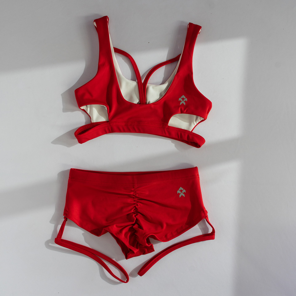Melanie-SET-Red-02
