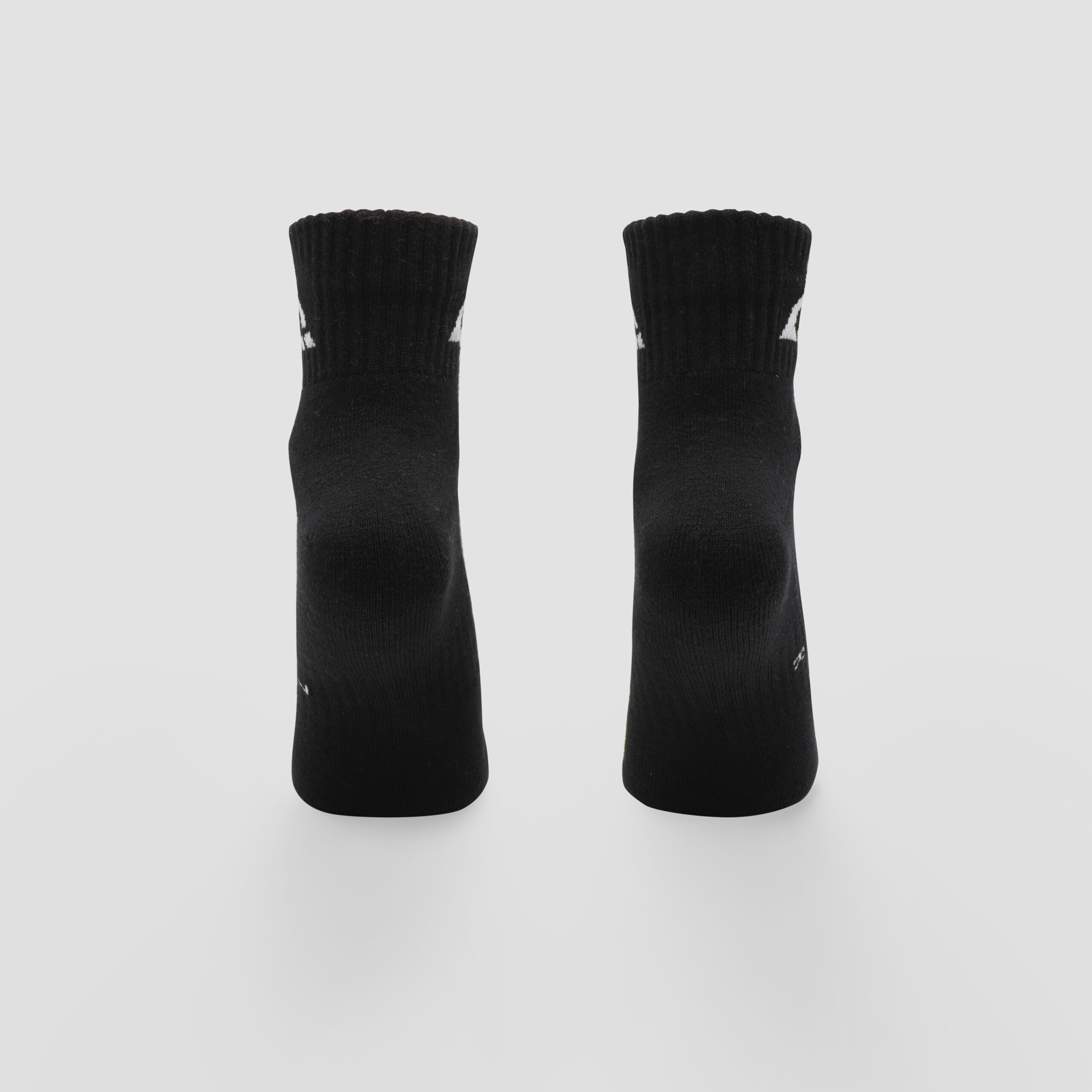 01_Ankle Sock IAM Black-03