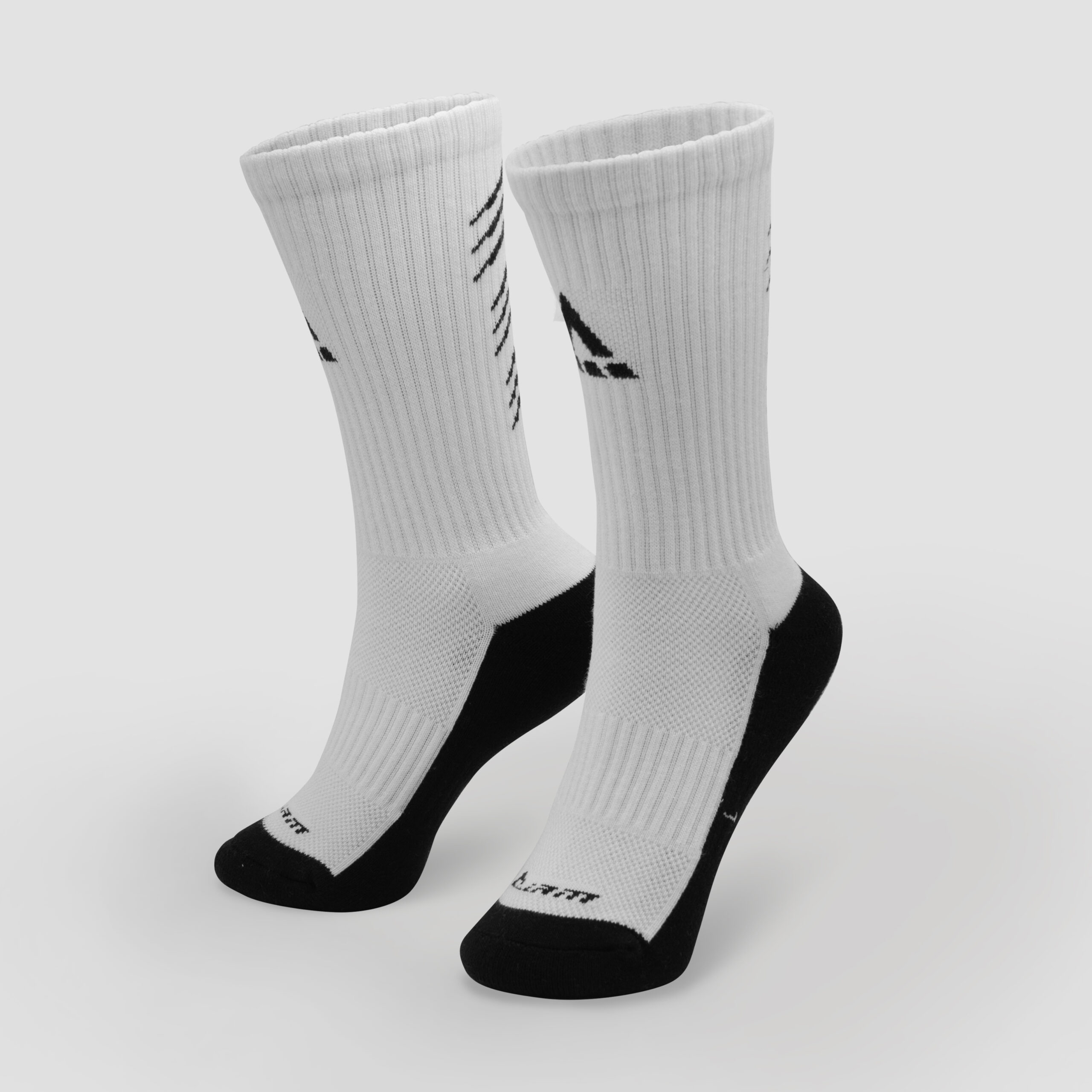02_Crew Sock IAM White-Black-01