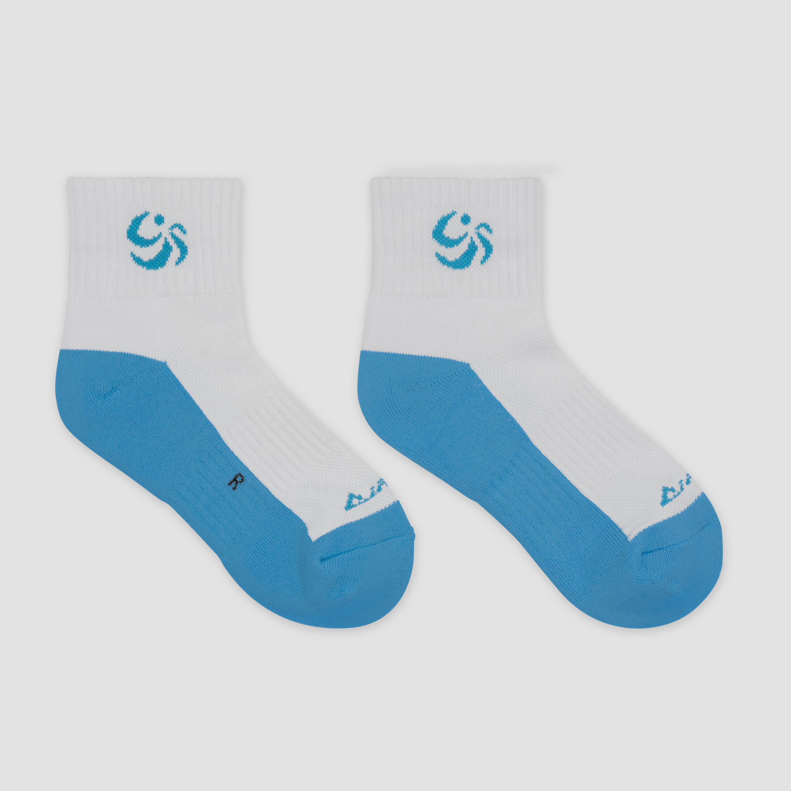 06_Ankle Sock IAM White-Sky-05